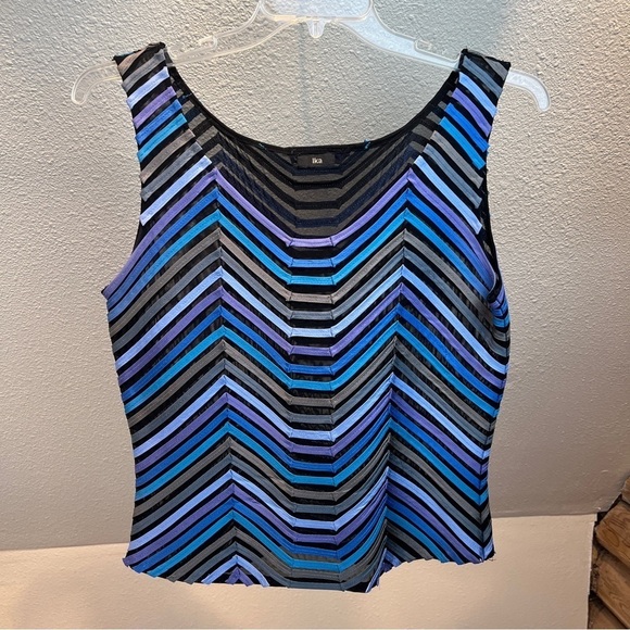 IKA 2-Piece Tank & Jacket. Nylon Black Mesh decorated w/Ribbon Swirling Design - Picture 2 of 7